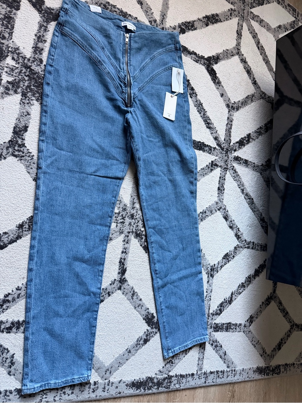 NWT Good American Corset Good Classic Straight Leg Jeans - Size 14 / 32